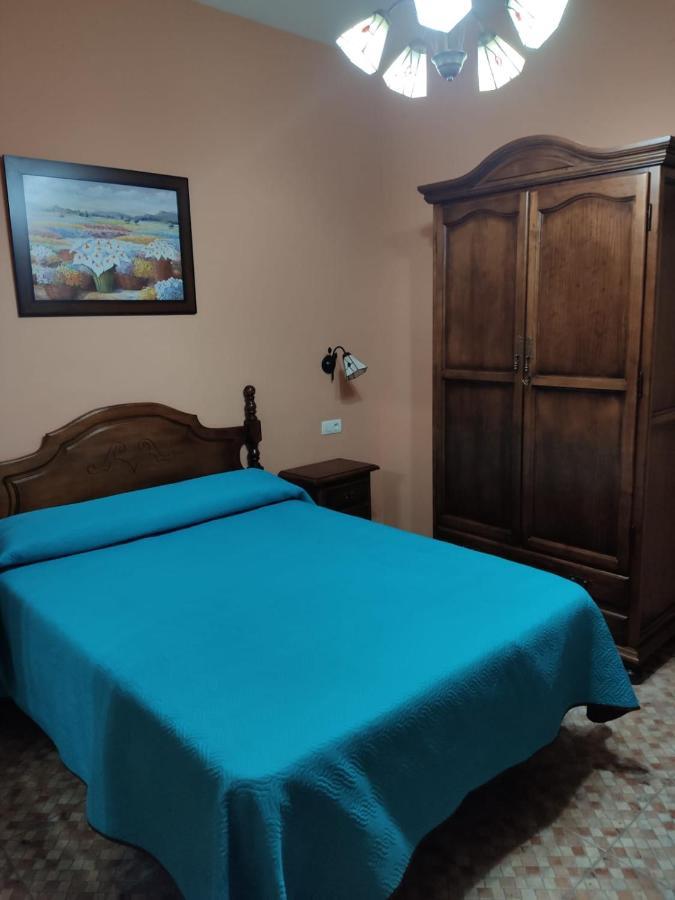 Hostal Monteolivos Cártama Exteriör bild