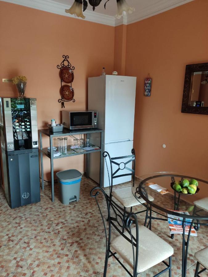Hostal Monteolivos Cártama Exteriör bild