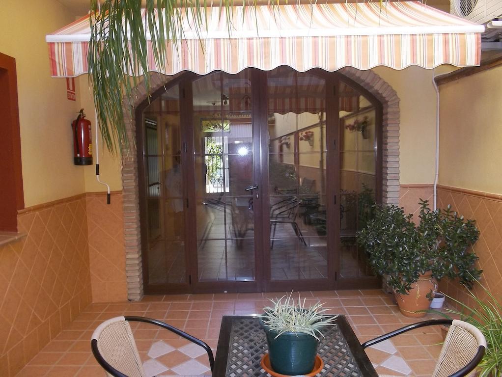 Hostal Monteolivos Cártama Exteriör bild